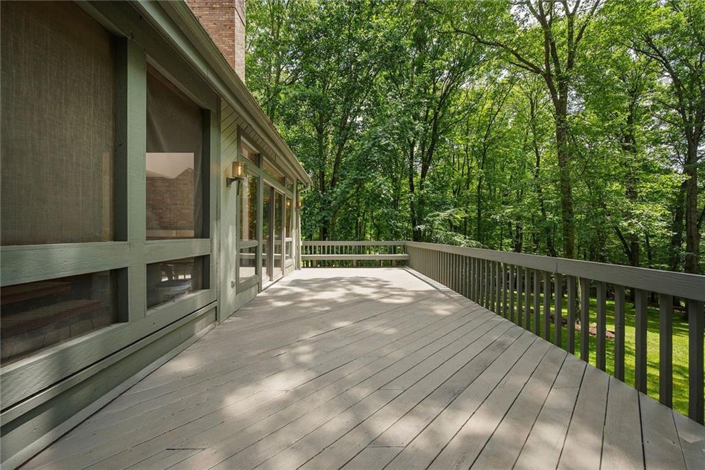 958 Blackburn Road Sewickley, PA 15143 - Photo 45 of 49 a view of balcony and yard