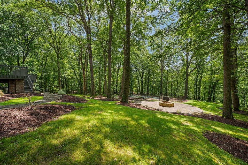 958 Blackburn Road Sewickley, PA 15143 - Photo 46 of 49 a view of backyard with green space