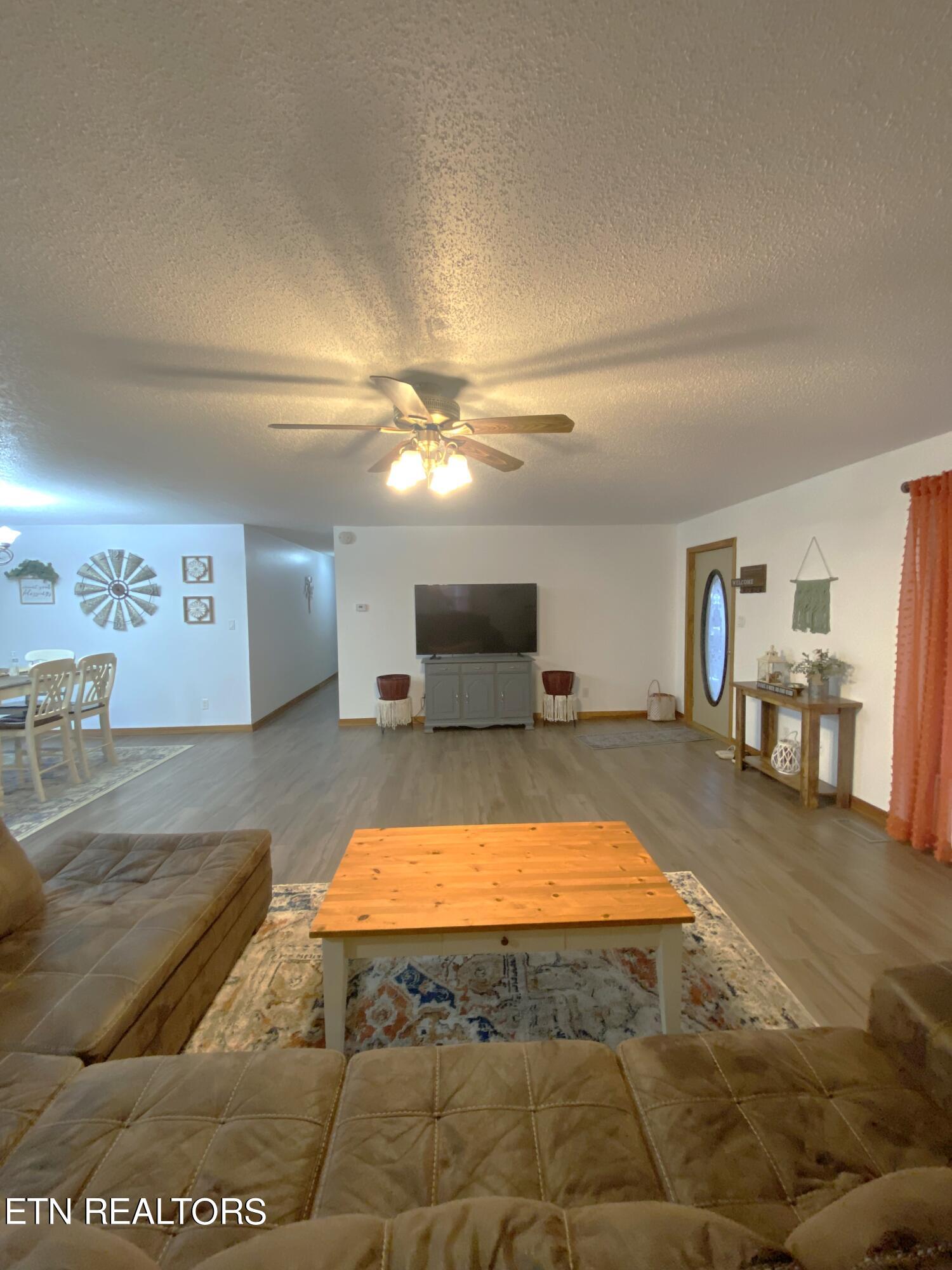 2509 Kingtown Road Winfield, TN 37892 - Photo 11 of 42 IMG_3420