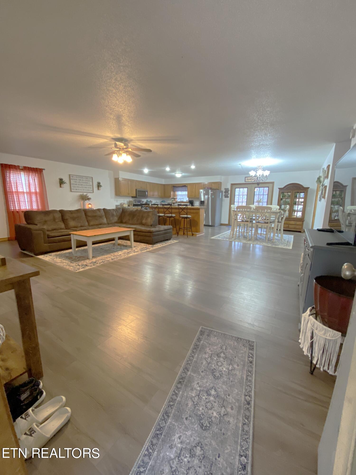 2509 Kingtown Road Winfield, TN 37892 - Photo 8 of 42 IMG_3394