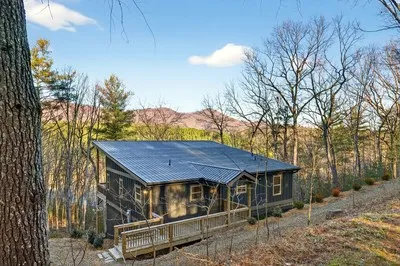 $485,000 | 324 Golden Eagle Drive, Murphy, NC 28906