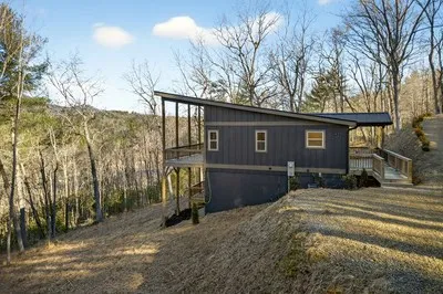 $485,000 | 324 Golden Eagle Drive, Murphy, NC 28906