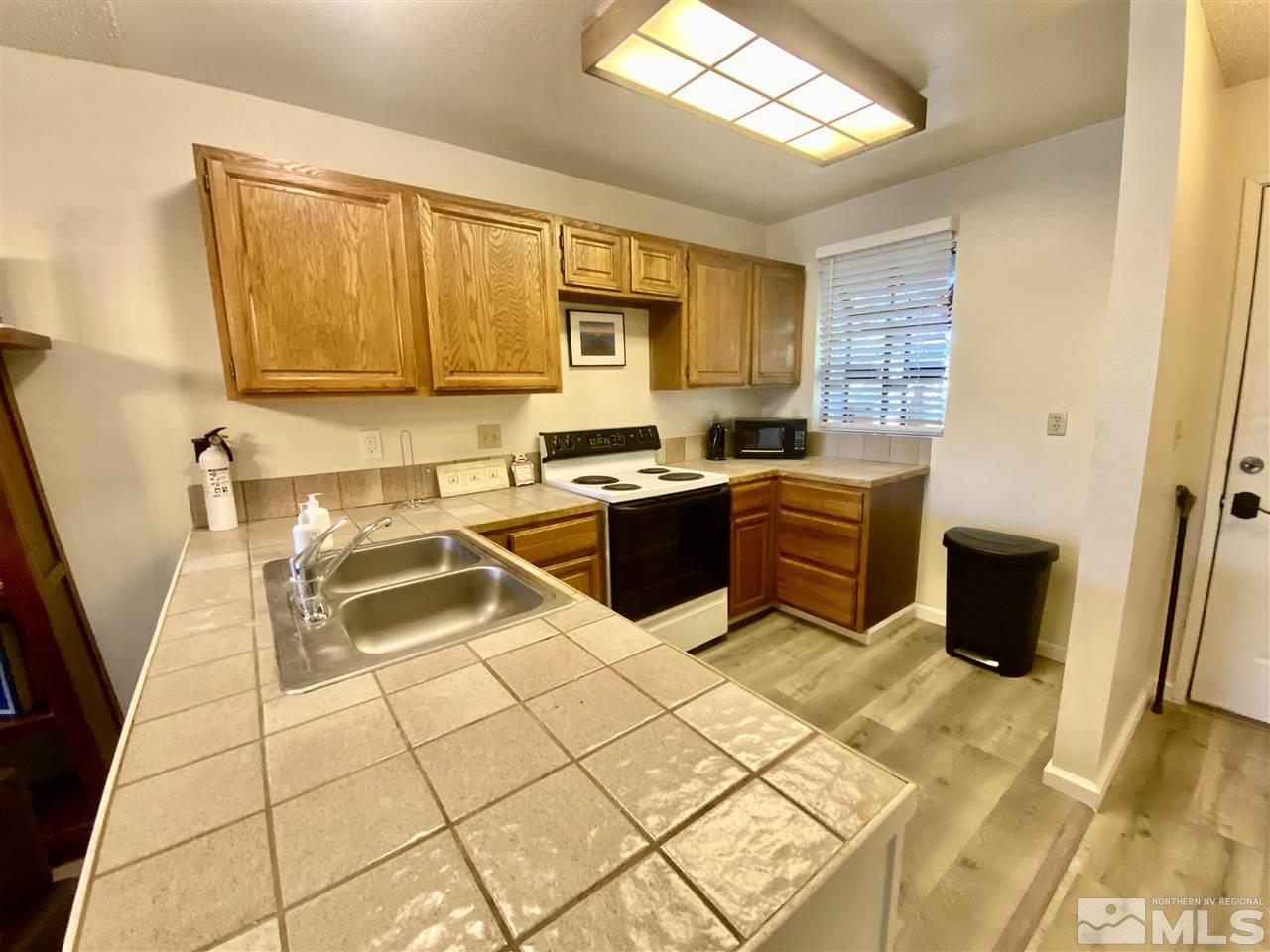 2964 Tierra Verde West Reno, NV 89512 - Photo 4 of 27 Photo 4