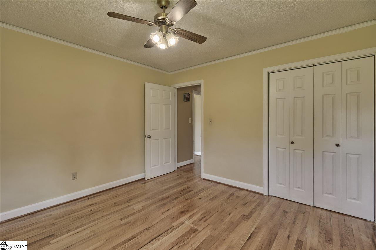 612 East Preston McDaniel Road Pickens, SC 29671 - Photo 22 of 36