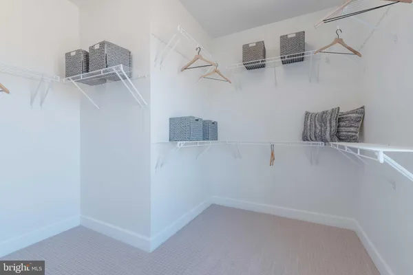 a view of walk in closet