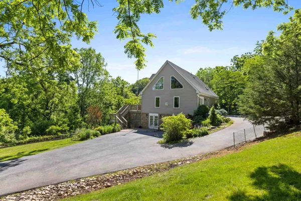 $425,000 | 560 Agners Mill Road, Lexington, VA 24450