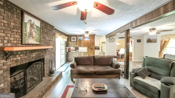 $299,900 | 672 Thomas Road, Waco, GA 30182