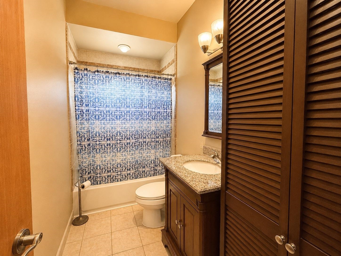 2615 Kaupakalua Road Haiku, HI 96708 - Photo 29 of 47 House 2 - Guest Bathroom