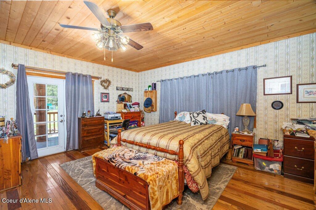 784 Twin River Road Athol, ID 83801 - Photo 21 of 55 Master Bedroom