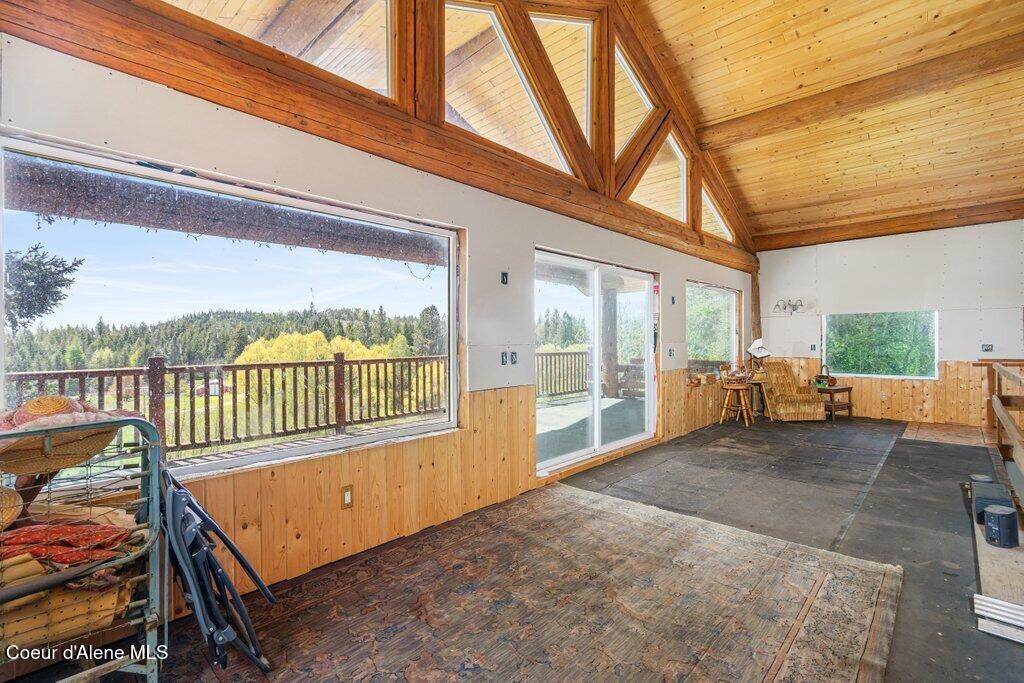 784 Twin River Road Athol, ID 83801 - Photo 38 of 55 Upstairs to deck
