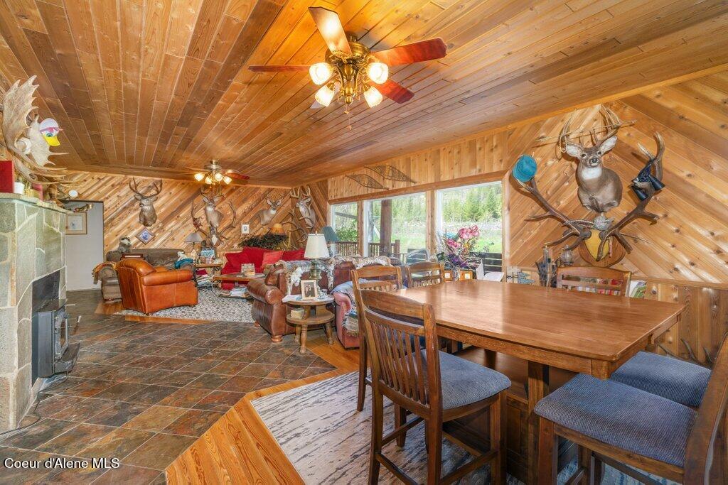 784 Twin River Road Athol, ID 83801 - Photo 9 of 55 Living