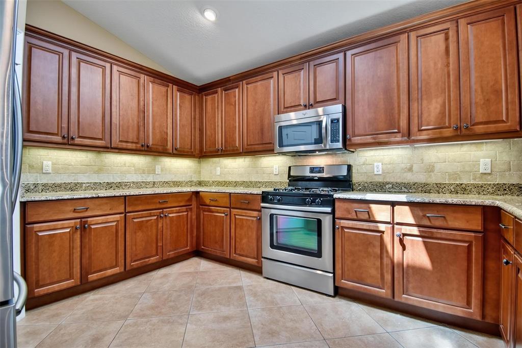108 Golfview Court Bunnell, FL 32110 - Photo 9 of 50