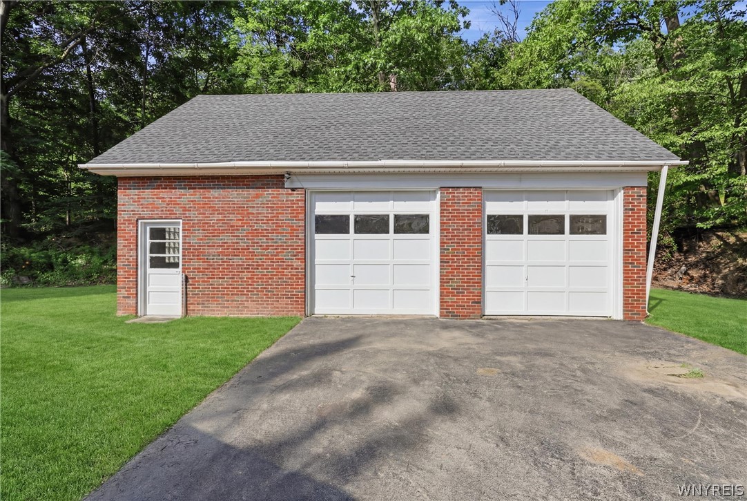 8117 North State Road Hamburg, NY 14075 - Photo 41 of 50