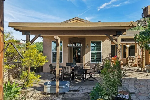 $1,180,000 | 3004 Dapplegray Lane, Norco, CA 92860