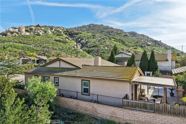 $1,180,000 | 3004 Dapplegray Lane, Norco, CA 92860