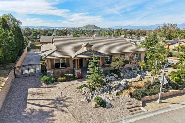 $1,180,000 | 3004 Dapplegray Lane, Norco, CA 92860