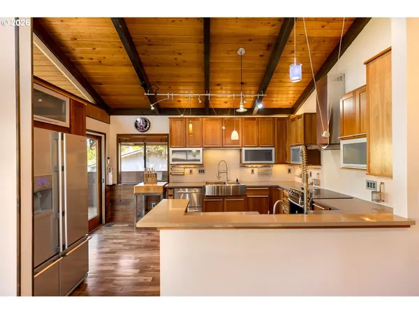 $1,375,000 | 6502 Montana Lane, Vancouver, WA 98661