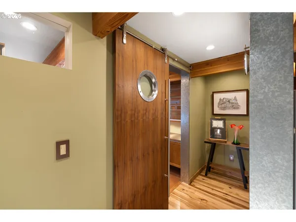 $1,375,000 | 6502 Montana Lane, Vancouver, WA 98661