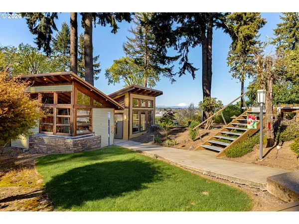 $1,375,000 | 6502 Montana Lane, Vancouver, WA 98661