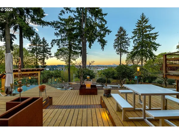 $1,375,000 | 6502 Montana Lane, Vancouver, WA 98661
