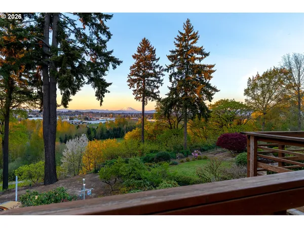 $1,375,000 | 6502 Montana Lane, Vancouver, WA 98661
