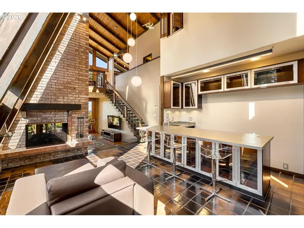 $1,375,000 | 6502 Montana Lane, Vancouver, WA 98661