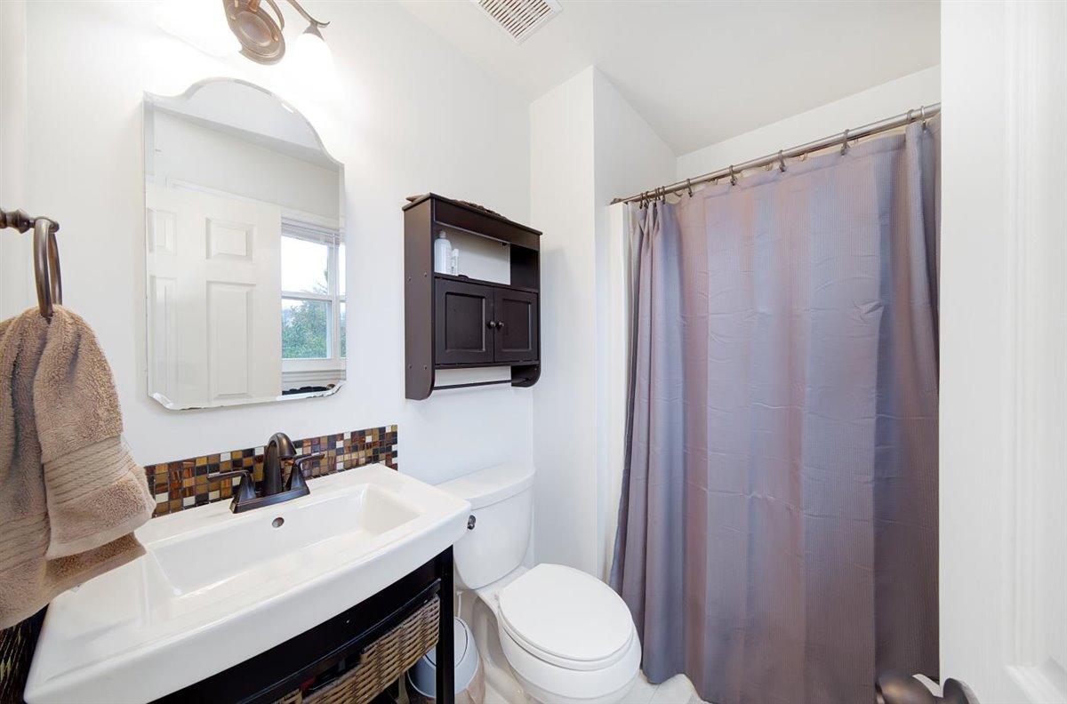 71 Wendover Road Daleville, VA 24083 - Photo 15 of 29 Master Bath