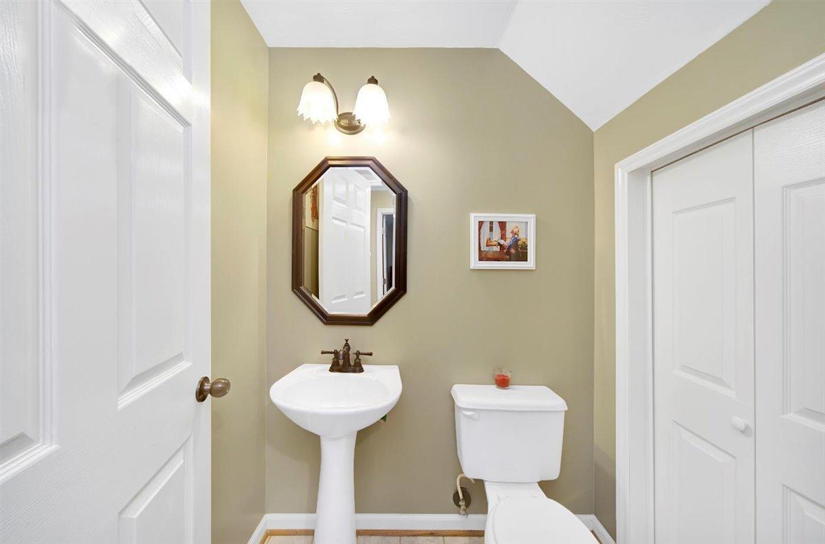 71 Wendover Road Daleville, VA 24083 - Photo 21 of 29 Half Bath Lower level