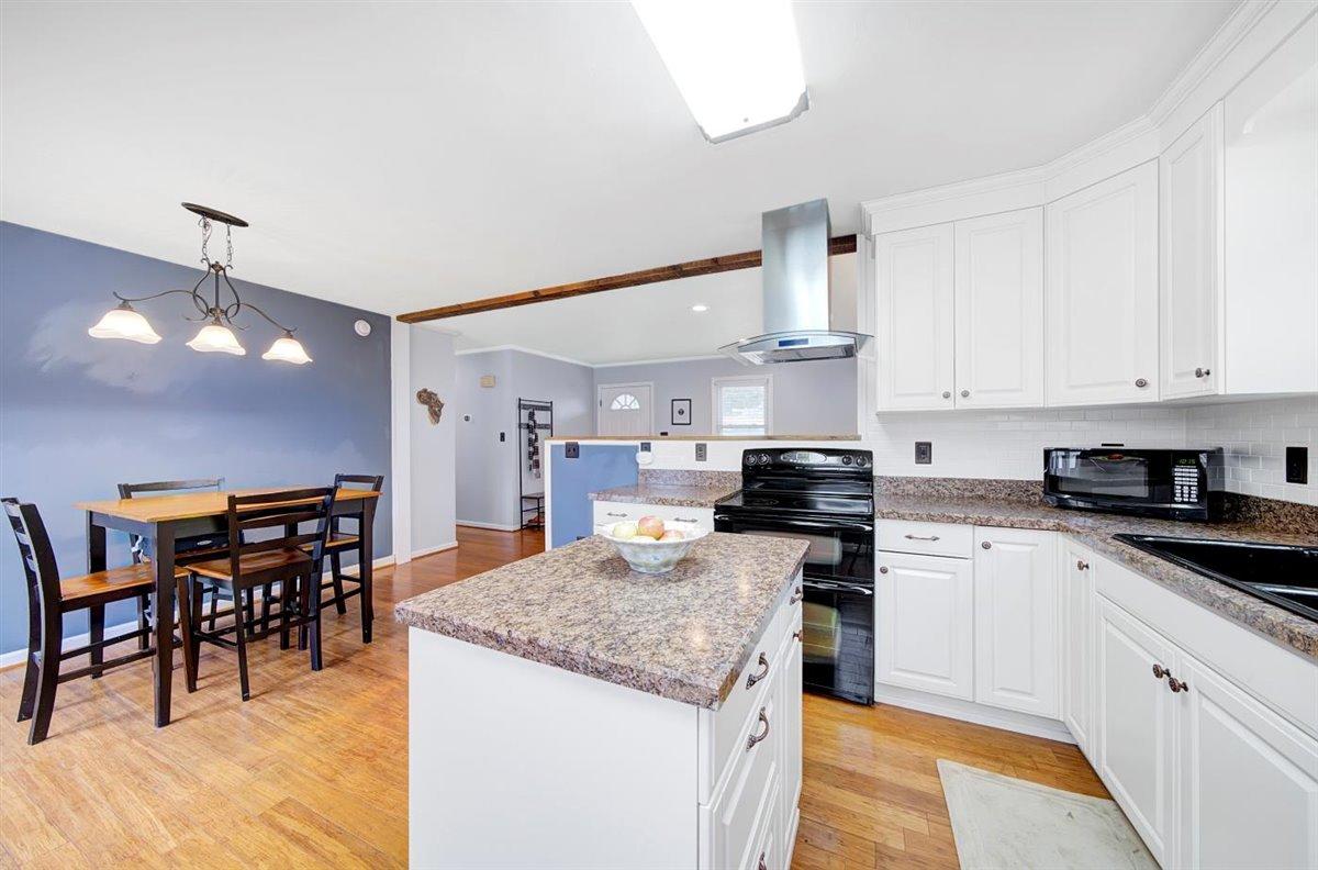 71 Wendover Road Daleville, VA 24083 - Photo 8 of 29 Eat-in-Kitchen