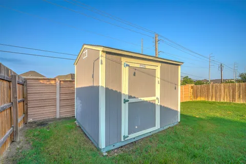 $2,300 | 4613 Tully Drive, Pflugerville, TX 78660