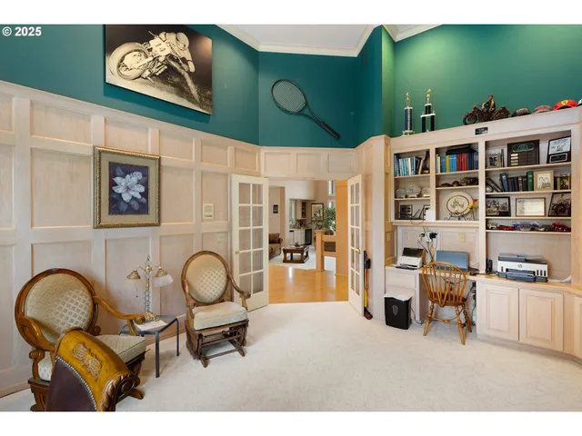 $2,500,000 | 375 Bella Hls Lane, Roseburg, OR 97471