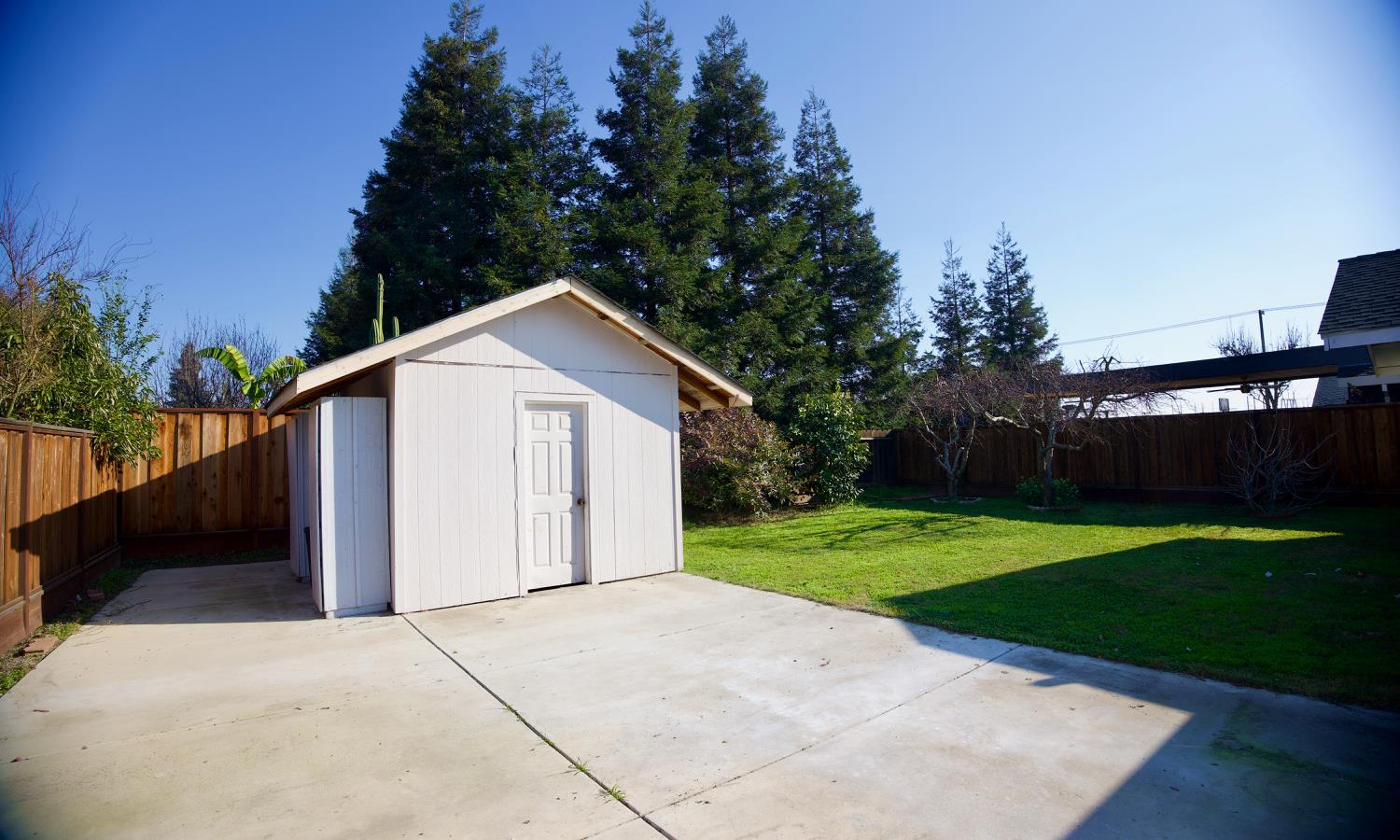 808 Mercy Avenue Modesto, CA 95358 - Photo 2 of 9