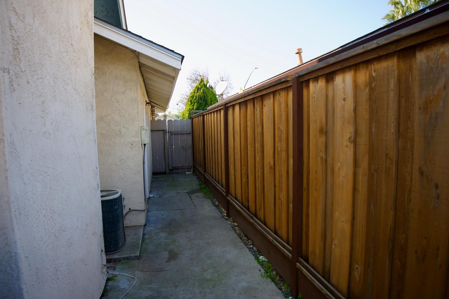 808 Mercy Avenue Modesto, CA 95358 - Photo 9 of 9