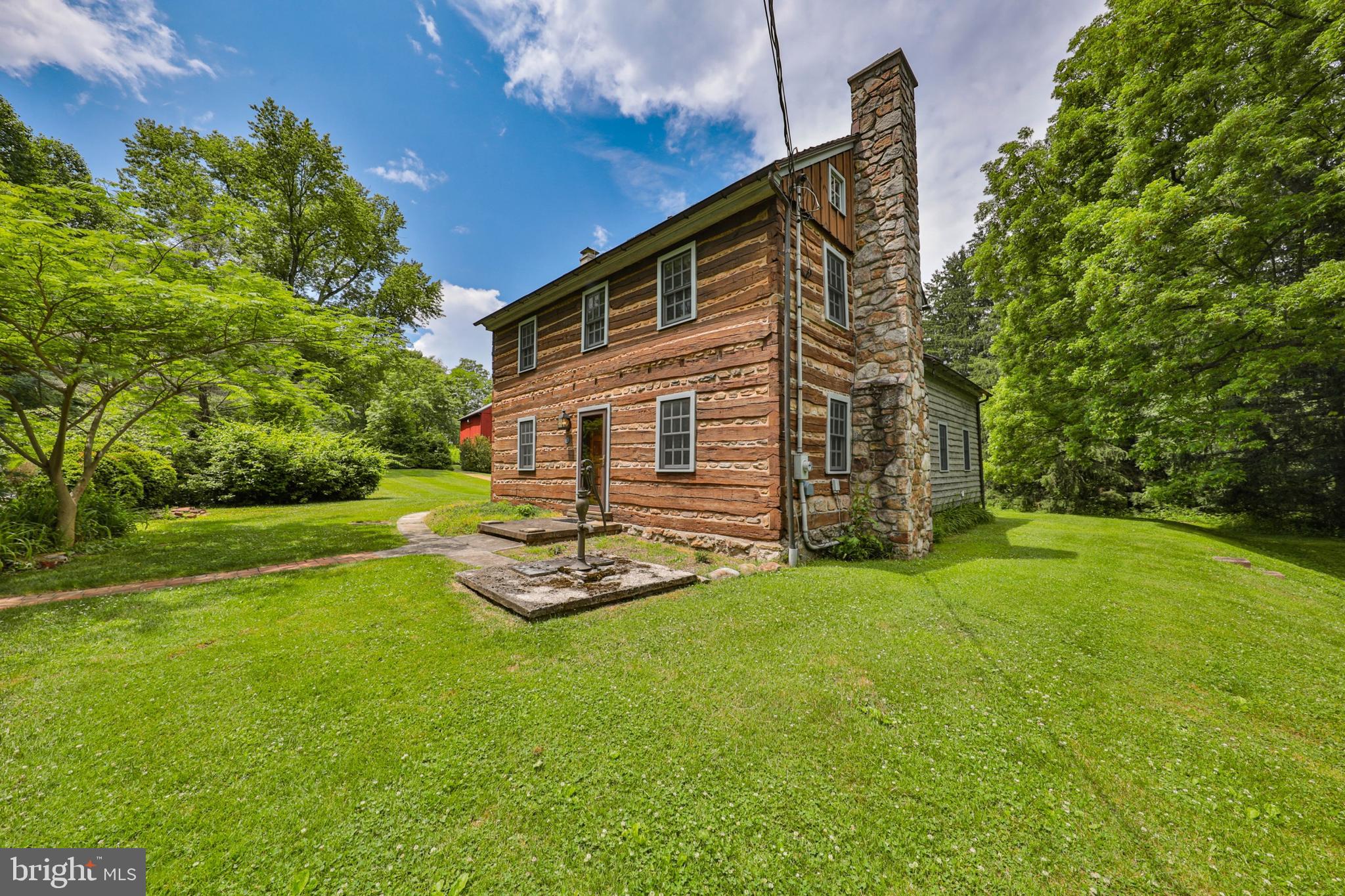 25 Old Mill Road Macungie, PA 18062 - Photo 2 of 80 Gallery Image 2