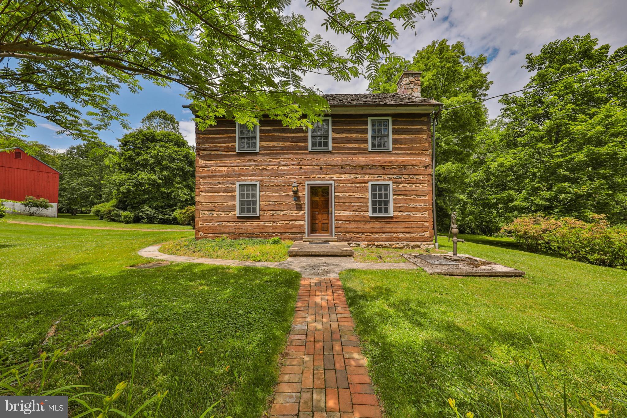 25 Old Mill Road Macungie, PA 18062 - Photo 3 of 80 Gallery Image 3