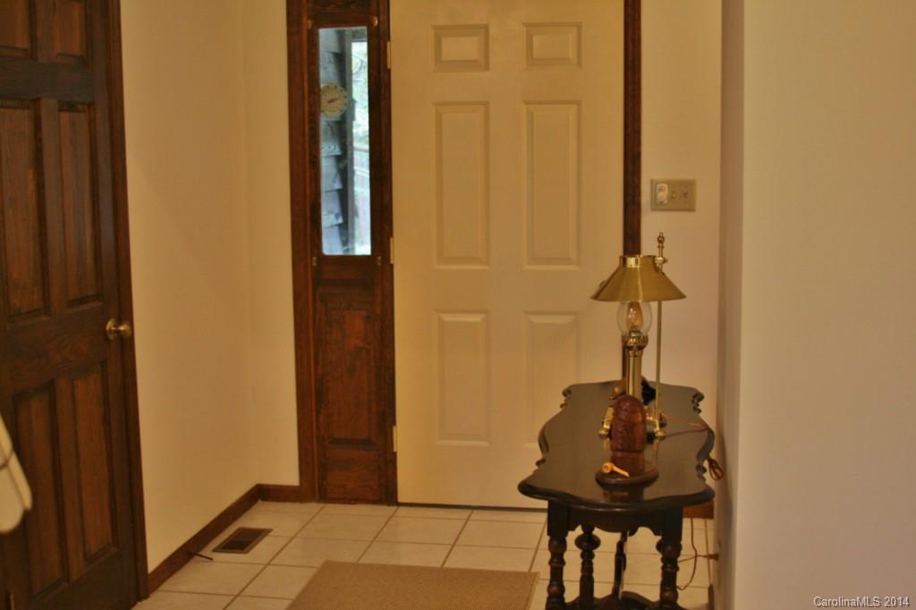 15512 York Road Charlotte, NC 28278 - Photo 2 of 24 Gallery Image 2