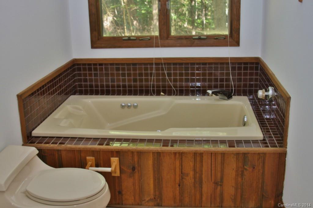 15512 York Road Charlotte, NC 28278 - Photo 12 of 24 Gallery Image 12