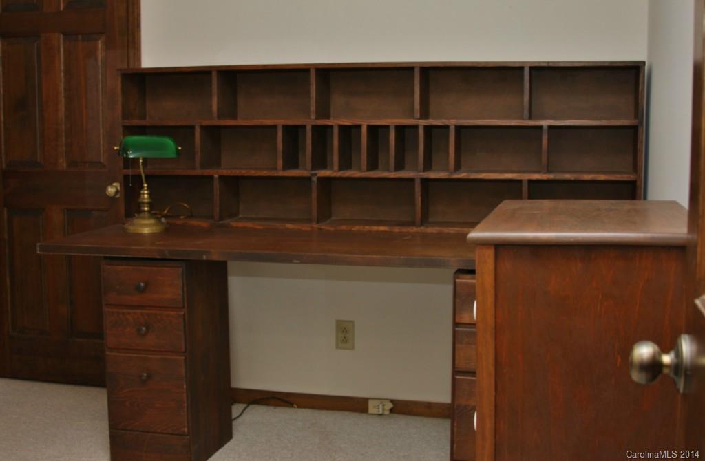 15512 York Road Charlotte, NC 28278 - Photo 14 of 24 Gallery Image 14