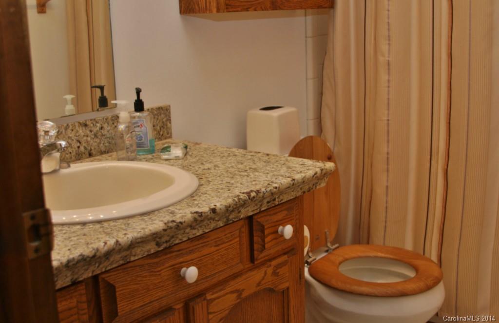 15512 York Road Charlotte, NC 28278 - Photo 15 of 24 Gallery Image 15