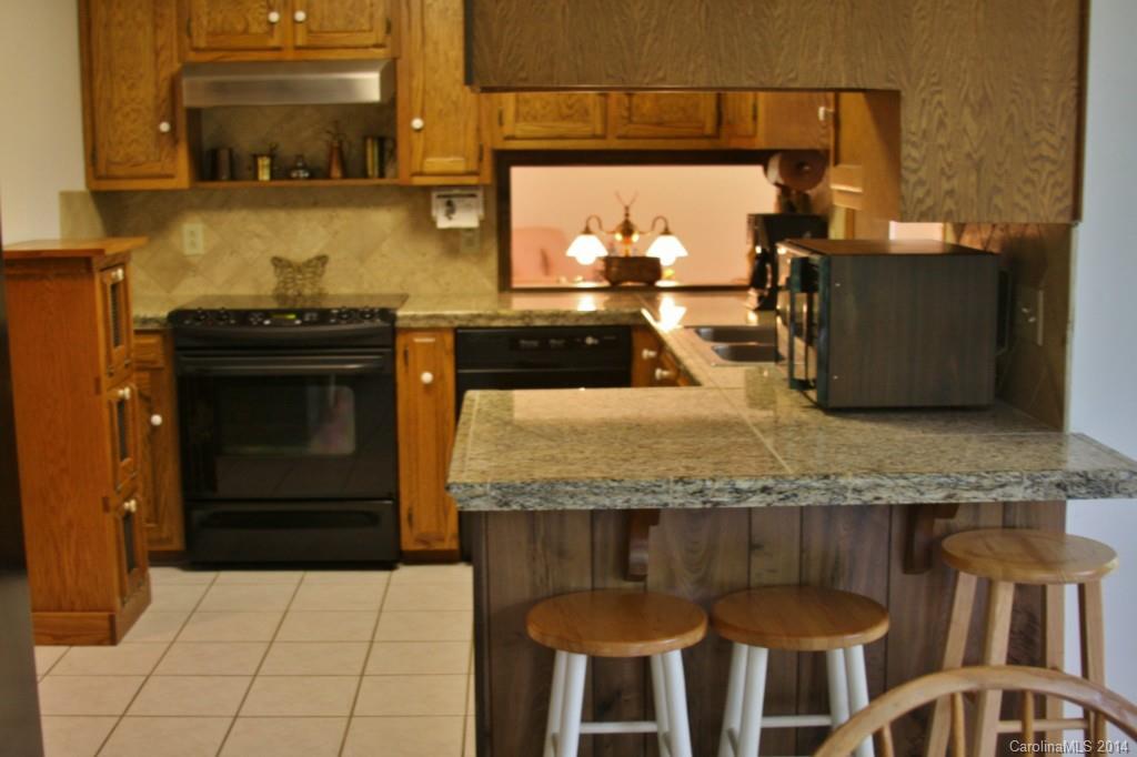 15512 York Road Charlotte, NC 28278 - Photo 7 of 24 Gallery Image 7