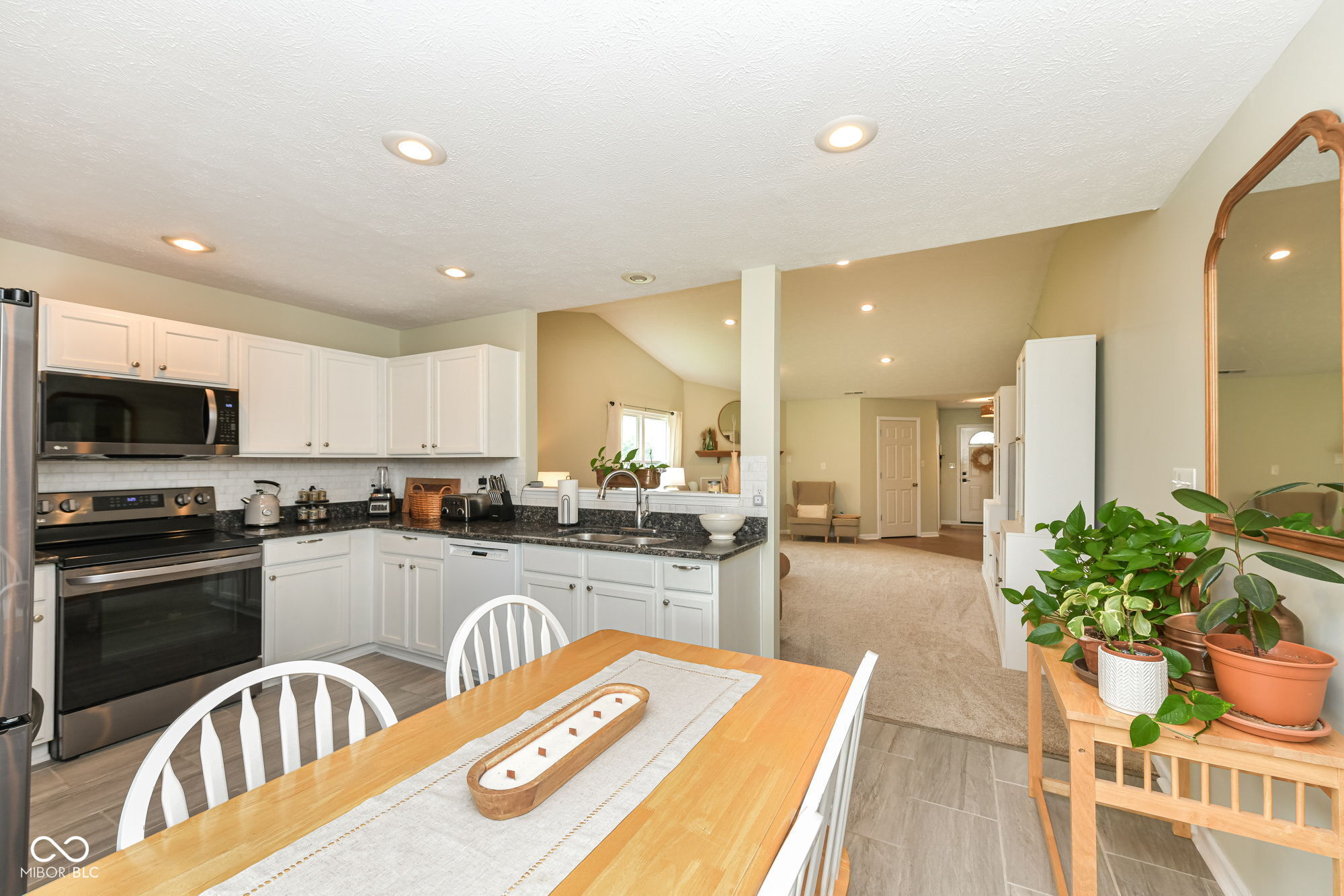 1314 Blue Ridge Lane Brownsburg, IN 46112 - Photo 10 of 27