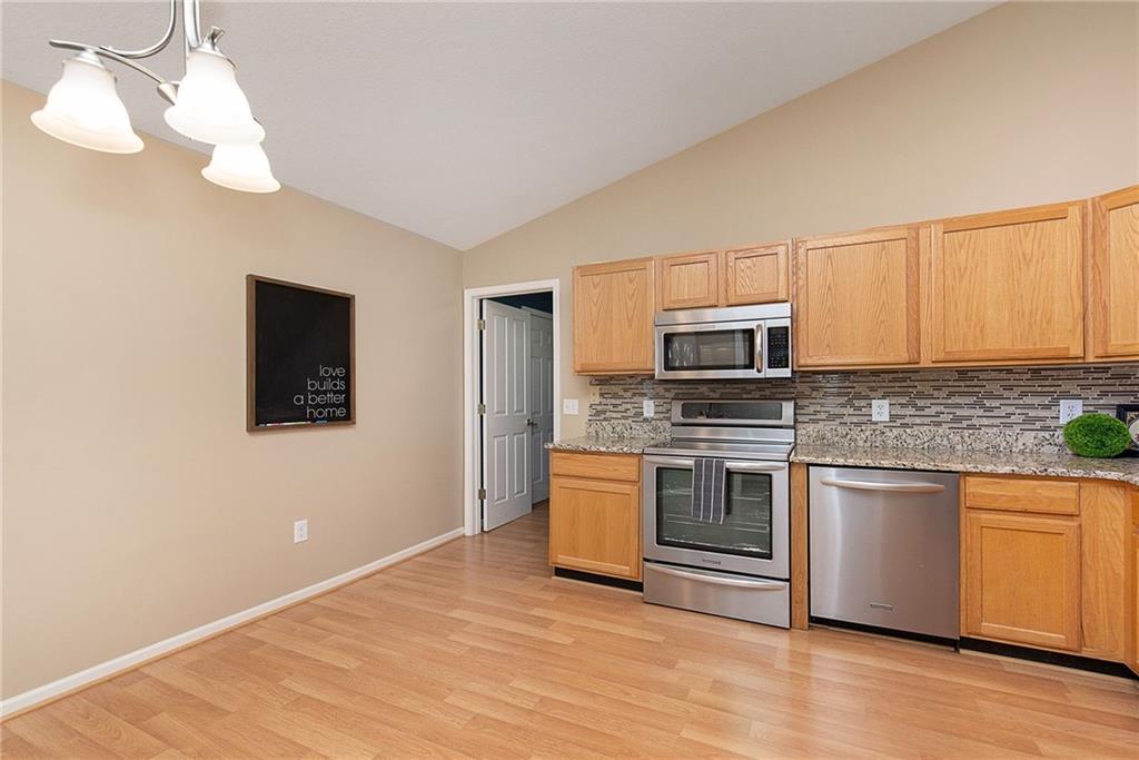 6538 Rushing River Noblesville, IN 46062 - Photo 9 of 31 Gallery Image 9