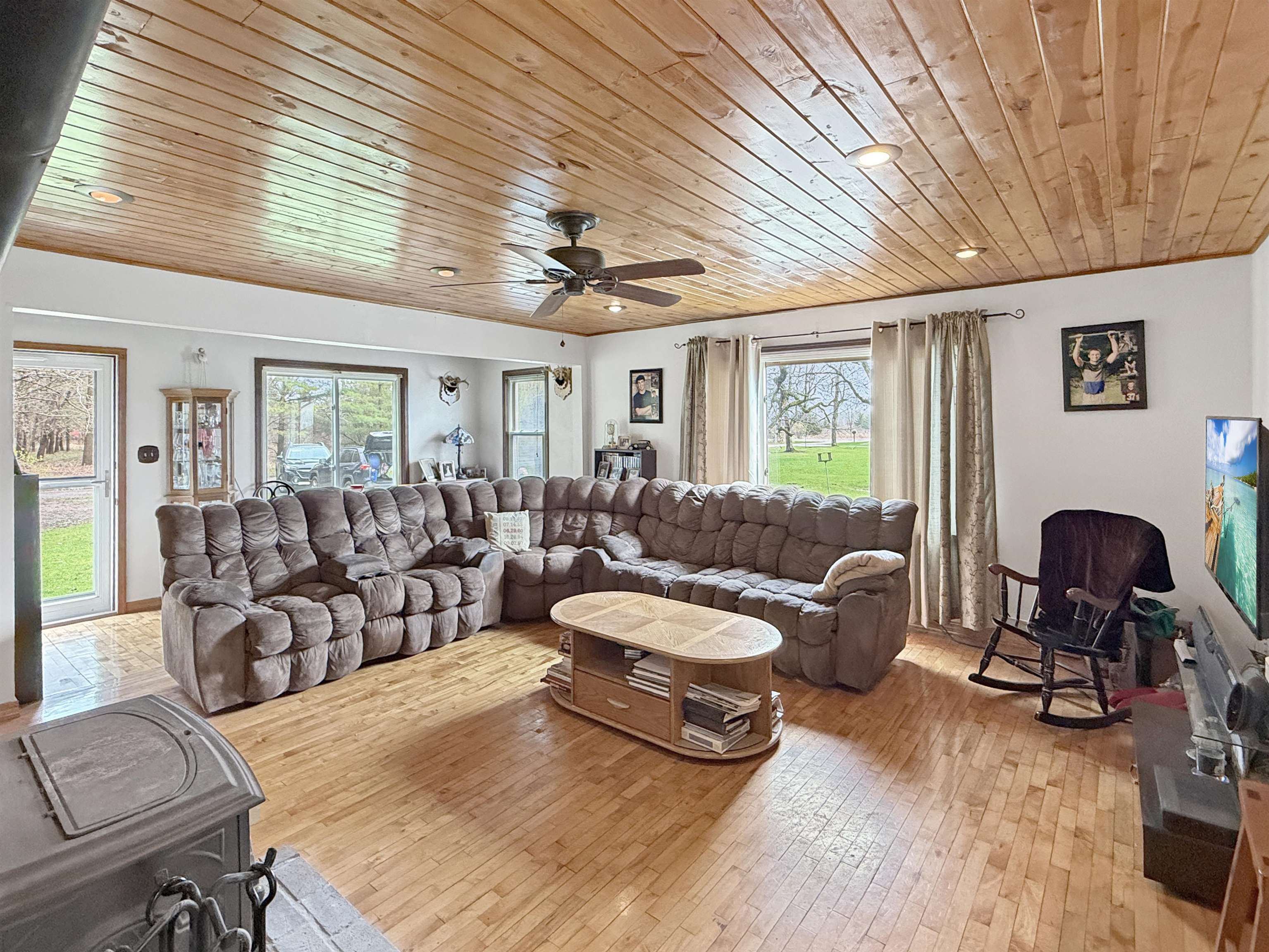 4639 Rivermoor Road Omro, WI 54963 - Photo 7 of 26