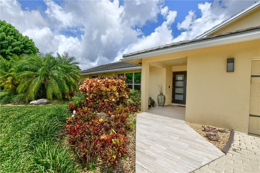 6727 Giralda Circle Boca Raton, FL 33433 - Photo 5 of 57 Photo 5