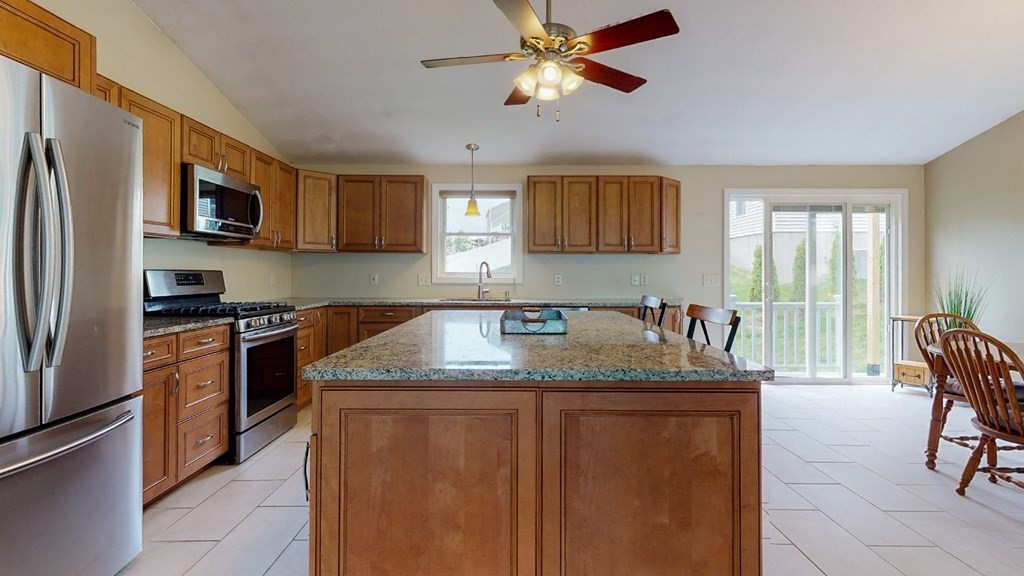 2 Shawnee Road Worcester, MA 01606 - Photo 6 of 36 Gallery Image 6