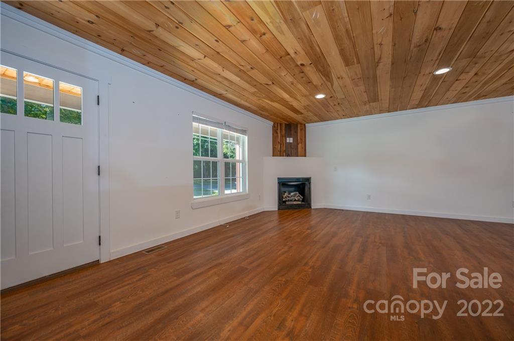 160 Westbrook Drive Rutherfordton, NC 28139 - Photo 13 of 40 Gallery Image 13