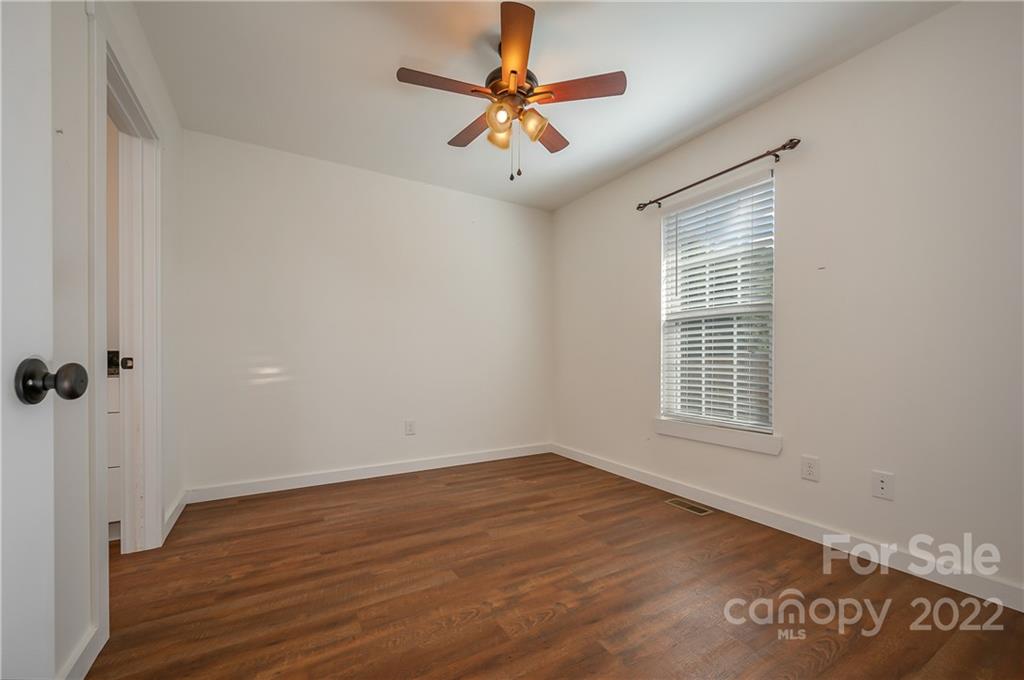 160 Westbrook Drive Rutherfordton, NC 28139 - Photo 8 of 40 Gallery Image 8