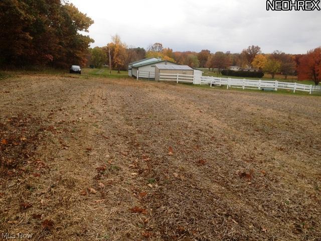 1077 Fixler Road Wadsworth, OH 44281 - Photo 13 of 24