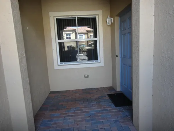 $2,400 | 2912 Hidden Hills Road, Unit 1205, West Palm Beach, FL 33411