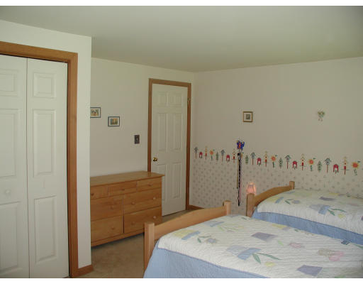 53 Wheeler Road Bolton, MA 01740 - Photo 10 of 12